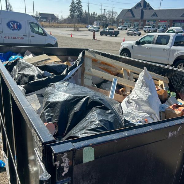 Benefits And Importance Of Garbage Containers